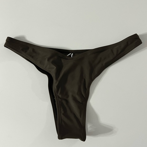 Cupshe Wraparound Bikini Set, Greenish Brown Color - Picture 4 of 4